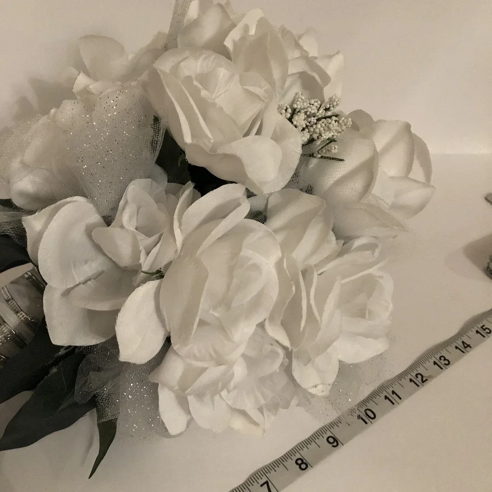 Silk Bridal Bouquet White Roses 10